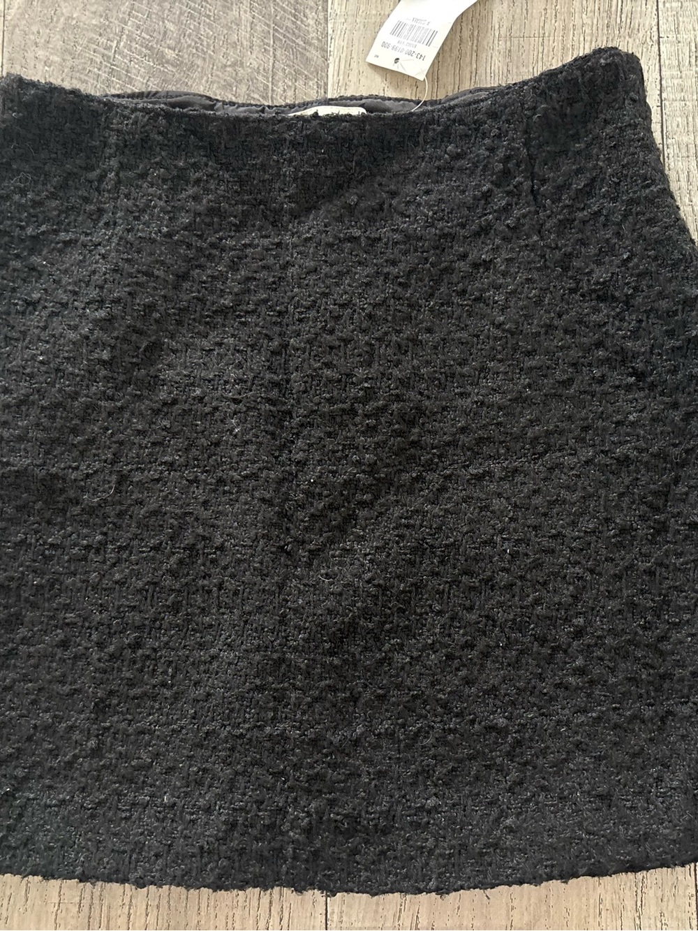 Abercrombie & Fitch Black Textured Two-Piece Skirt Set - Picture 2 of 6